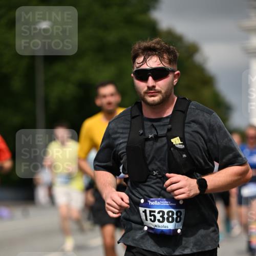 29.06.2025 - hella hamburg halbmarathon Dr. Thomas Lammeyer http://msf.ph/oto/8384972 29.06.2025 10:20:19 Kennedybrücke 1212, 1244, 1308, 1599, 2071, 2165, 2436, 2601, 2803, 3156, 3176, 3484, 3648, 4478, 4583, 4637, 6024, 6742, 6935, 7158, 7753, 7792, 8057, 8169, 8274, 8295, 8554, 8597, 8645, 8707, 8847, 9601, 9628, 9784, 9802, 9810, 10107, 10139, 10141, 10183, 10292, 10844, 11236, 11344, 11345 meine-sportfotos.de