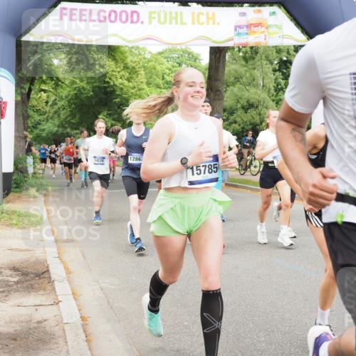 29.06.2025 - hella hamburg halbmarathon MichiJ http://msf.ph/oto/8385380 29.06.2025 10:47:20 Zwischen KM18-KM19 2978, 5775, 5885, 6309, 7761, 8003, 8290, 10576, 11114, 11753, 12491, 14224, 15785, 16915, 17145, 17952, 18029, 18133, 18266, 19159 meine-sportfotos.de