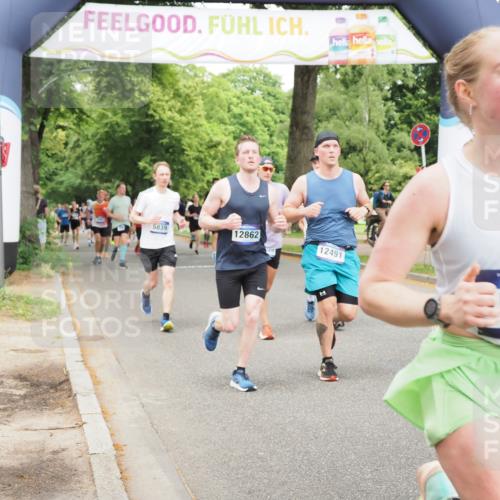 29.06.2025 - hella hamburg halbmarathon MichiJ http://msf.ph/oto/8385428 29.06.2025 10:47:21 Zwischen KM18-KM19 2978, 5775, 5839, 5885, 6201, 6309, 7761, 8003, 8290, 10576, 11114, 11753, 12491, 12862, 14224, 15785, 16915, 17145, 17952, 18029, 18133, 18266, 18757, 19159 meine-sportfotos.de