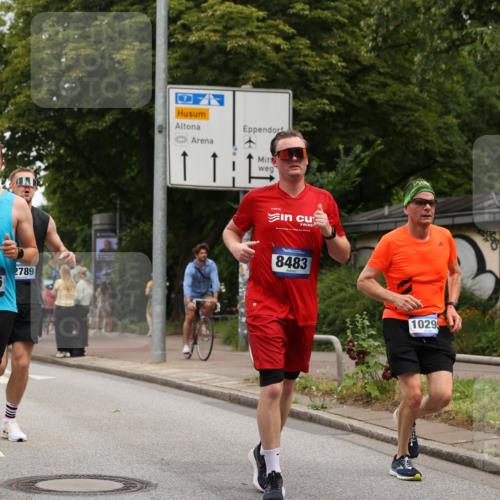 29.06.2025 - hella hamburg halbmarathon Yannick Fuchs http://msf.ph/oto/8385429 29.06.2025 10:55:14 20KM 1188, 1453, 1823, 2426, 2661, 5379, 5602, 5603, 5613, 5775, 6674, 6708, 6921, 7033, 7250, 7757, 7759, 8177, 8483, 9071, 9453, 9611, 9752, 9984, 10295, 10882, 11515, 12377, 12789, 12908, 13516, 13558, 15008, 16614, 16621, 17145, 17181, 17226, 17670, 17951, 18133 meine-sportfotos.de
