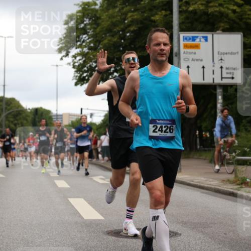 29.06.2025 - hella hamburg halbmarathon Yannick Fuchs http://msf.ph/oto/8385543 29.06.2025 10:55:15 20KM 1188, 1453, 1823, 2391, 2426, 2661, 5379, 5602, 5603, 5613, 5775, 6674, 6708, 6921, 7033, 7250, 7757, 8177, 8483, 9071, 9453, 9611, 9752, 9932, 9984, 10295, 10882, 11515, 12377, 12789, 12908, 13516, 13558, 15008, 16614, 17145, 17181, 17226, 17670, 17951, 18133 meine-sportfotos.de