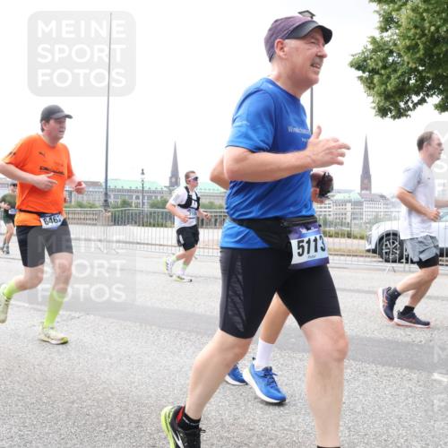 29.06.2025 - hella hamburg halbmarathon Lena Gebhardt http://msf.ph/oto/8385586 29.06.2025 10:40:29 Lombardsbrücke 15549, 6463, 5113, 1018, 1037, 1075, 1291, 1323, 1691, 2019, 2042, 2109, 2173, 2206, 2254, 2515, 2572, 2762, 2763, 2866, 2888, 3121, 3237, 3293, 3295, 3306, 3432, 3515, 3607, 3808, 3810, 4044, 4173, 4271, 4411, 4471, 4612, 4756, 4906, 4972, 5059, 5113, 5263, 5351, 5352, 5702, 5877, 5901, 5975, 6076, 6097, 6163, 6229, 6278, 6280, 6363, 6463, 6548, 6673, 6750, 6866, 6876, 6890, 6920, 7108, 7174, 7675, 7850, 7956, 8053, 8054, 8307, 8378, 8391 meine-sportfotos.de