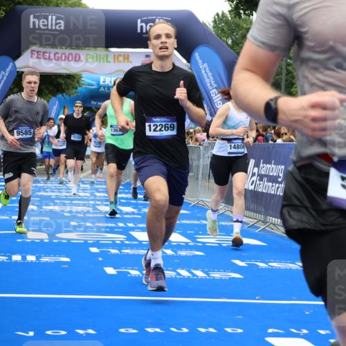 29.06.2025 - hella hamburg halbmarathon Strokosch-Dieckow http://msf.ph/oto/8385755 29.06.2025 10:46:04 Ziel 1759, 2189, 2707, 3087, 5648, 6460, 7450, 7961, 8269, 9585, 11094, 11125, 11936, 12084, 12269, 13630, 14462, 14804, 16136, 16466, 16475, 17008, 18081, 18702, 18797 meine-sportfotos.de