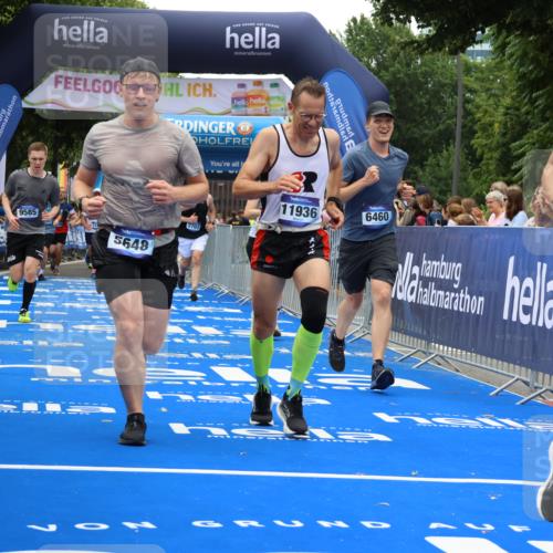 29.06.2025 - hella hamburg halbmarathon Strokosch-Dieckow http://msf.ph/oto/8385817 29.06.2025 10:46:02 Ziel 1759, 2189, 2707, 3087, 4277, 5648, 6460, 7961, 8269, 8577, 8871, 9585, 11125, 11936, 12084, 12269, 13630, 14462, 14804, 16136, 16466, 16475, 17008, 18081, 18702, 19116 meine-sportfotos.de