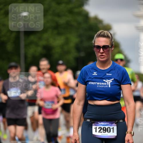 29.06.2025 - hella hamburg halbmarathon Dr. Thomas Lammeyer http://msf.ph/oto/8385854 29.06.2025 10:20:26 Kennedybrücke 1212, 1244, 1599, 2165, 2803, 2912, 3030, 3134, 3156, 3176, 3484, 3648, 3687, 4478, 4583, 4637, 5036, 6024, 6742, 6935, 7158, 7358, 7753, 7792, 8169, 8263, 8295, 8554, 8597, 8645, 8707, 8847, 8857, 9332, 9601, 9628, 9802, 9810, 9891, 10076, 10107, 10139, 10141, 10183, 10292, 10575, 10844, 11236, 11344, 11345, 11428 meine-sportfotos.de