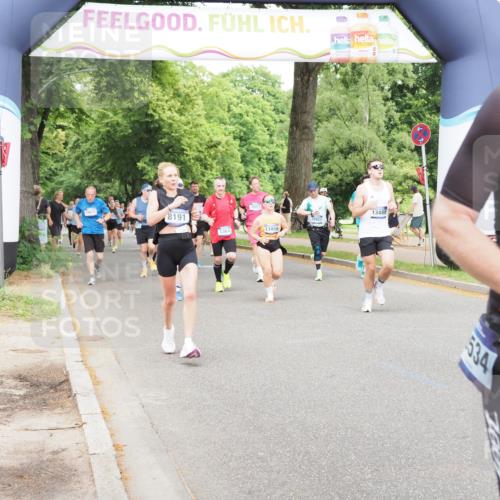 29.06.2025 - hella hamburg halbmarathon MichiJ http://msf.ph/oto/8385973 29.06.2025 10:47:29 Zwischen KM18-KM19 1364, 1420, 2391, 4592, 5839, 6201, 6487, 7759, 8191, 8662, 9006, 9611, 10534, 12862, 13459, 13488, 17630, 18000, 18757, 19117, 19146, 19166 meine-sportfotos.de