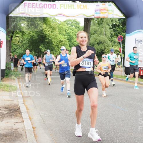 29.06.2025 - hella hamburg halbmarathon MichiJ http://msf.ph/oto/8386038 29.06.2025 10:47:30 Zwischen KM18-KM19 1364, 1420, 2391, 4592, 6487, 7759, 8191, 8662, 9006, 9611, 10534, 13459, 13488, 15673, 17630, 17951, 18000, 19117, 19146, 19166 meine-sportfotos.de