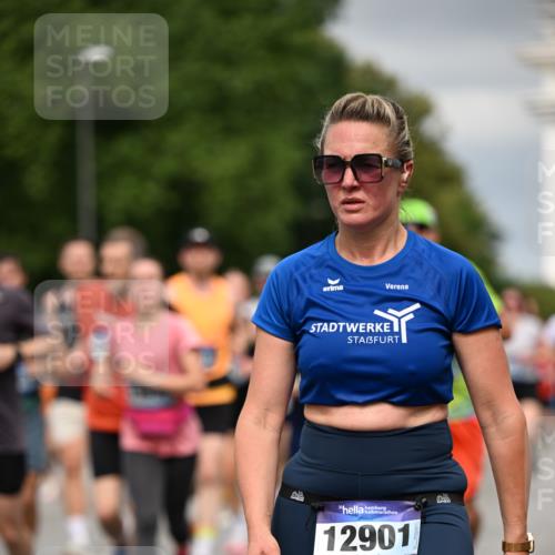29.06.2025 - hella hamburg halbmarathon Dr. Thomas Lammeyer http://msf.ph/oto/8386160 29.06.2025 10:20:26 Kennedybrücke 1212, 1244, 1599, 2165, 2803, 2912, 3030, 3134, 3156, 3176, 3484, 3648, 3687, 4478, 4583, 4637, 5036, 6024, 6742, 6935, 7158, 7358, 7753, 7792, 8169, 8263, 8295, 8554, 8597, 8645, 8707, 8847, 8857, 9332, 9601, 9628, 9802, 9810, 9891, 10076, 10107, 10139, 10141, 10183, 10292, 10575, 10844, 11236, 11344, 11345, 11428 meine-sportfotos.de