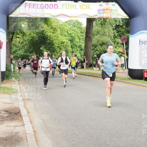 29.06.2025 - hella hamburg halbmarathon MichiJ http://msf.ph/oto/8386505 29.06.2025 10:47:38 Zwischen KM18-KM19 1453, 1653, 2086, 3097, 4068, 6921, 7033, 8923, 9020, 9021, 10031, 10036, 10943, 15525, 15673, 16439, 17860, 17951 meine-sportfotos.de