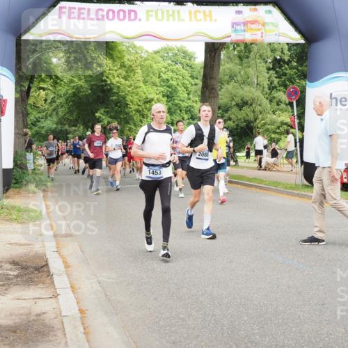 29.06.2025 - hella hamburg halbmarathon MichiJ http://msf.ph/oto/8386679 29.06.2025 10:47:40 Zwischen KM18-KM19 1006, 1453, 2011, 2086, 3097, 6921, 7033, 8923, 9020, 9021, 10031, 10943, 13086, 15525, 16439, 17860 meine-sportfotos.de