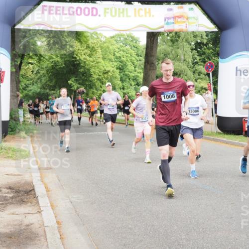 29.06.2025 - hella hamburg halbmarathon MichiJ http://msf.ph/oto/8386941 29.06.2025 10:47:44 Zwischen KM18-KM19 1006, 1190, 1414, 1453, 2011, 2086, 2322, 2323, 11782, 12787, 13086, 15901 meine-sportfotos.de