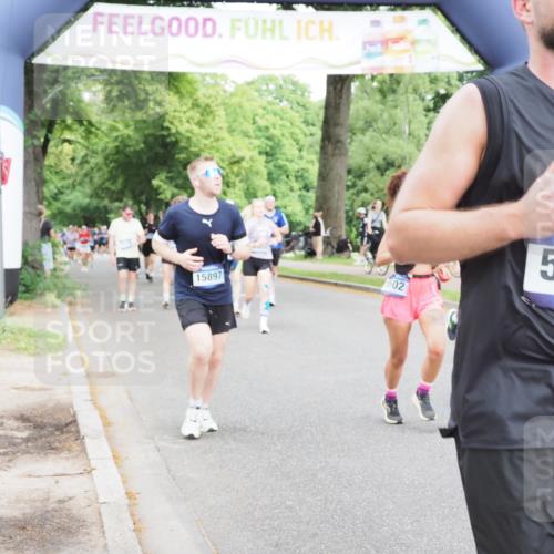 29.06.2025 - hella hamburg halbmarathon MichiJ http://msf.ph/oto/8387446 29.06.2025 10:47:57 Zwischen KM18-KM19 3740, 5602, 5603, 5708, 6580, 7006, 7757, 8154, 8422, 8807, 9932, 10797, 11465, 11515, 13516, 13558, 15897, 16614, 17045 meine-sportfotos.de