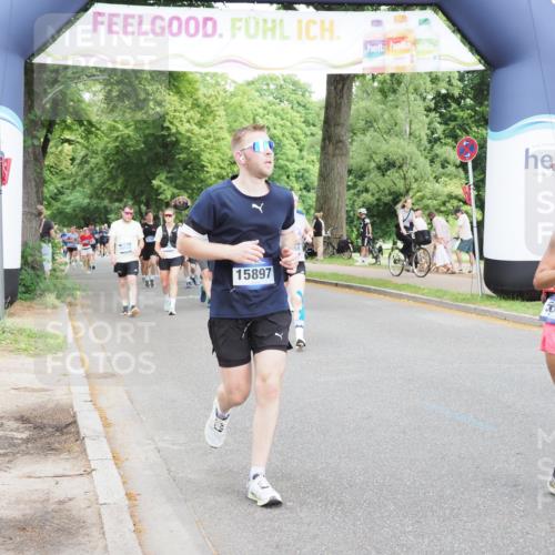 29.06.2025 - hella hamburg halbmarathon MichiJ http://msf.ph/oto/8387488 29.06.2025 10:47:57 Zwischen KM18-KM19 3740, 5602, 5603, 5708, 6580, 7006, 7757, 8154, 8422, 8807, 9932, 10797, 11465, 11515, 13516, 13558, 15897, 16614, 17045 meine-sportfotos.de