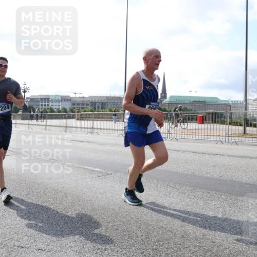 29.06.2025 - hella hamburg halbmarathon Lena Gebhardt http://msf.ph/oto/8387689 29.06.2025 10:03:01 Lombardsbrücke 4204, 1135, 1138, 1414, 1450, 1482, 1702, 2594, 2780, 2782, 2810, 2819, 3225, 3572, 3630, 3919, 4204, 4613, 4665, 4904, 5734, 6208, 6217, 6752, 6815, 6997, 7210, 7211, 7290, 7706, 7888, 7935, 8003, 8364, 8481, 8483, 8614, 8624, 8662, 9006, 9439, 9986, 10128, 10295, 10539, 10824, 11250, 11515, 11702, 11782, 11935, 11968, 12169, 12177, 12212, 12422, 12908, 13036, 13474, 13664, 13732, 13857, 13874, 14224 meine-sportfotos.de