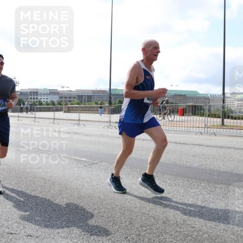 29.06.2025 - hella hamburg halbmarathon Lena Gebhardt http://msf.ph/oto/8387724 29.06.2025 10:03:02 Lombardsbrücke 4204, 466, 1135, 1138, 1414, 1450, 1482, 1702, 2594, 2780, 2782, 2810, 2819, 3225, 3572, 3630, 3919, 4204, 4613, 4665, 4904, 5734, 6208, 6217, 6752, 6815, 6997, 7210, 7211, 7290, 7706, 7888, 7935, 8003, 8364, 8481, 8483, 8614, 8624, 8662, 9006, 9439, 9986, 10128, 10295, 10539, 10824, 11250, 11515, 11702, 11782, 11935, 11968, 12169, 12177, 12211, 12212, 12422, 12843, 12908, 13036, 13474, 13664, 13732, 13857, 13874, 14224 meine-sportfotos.de