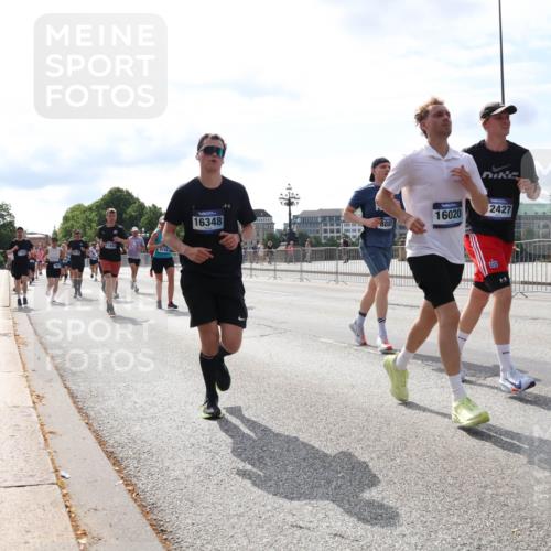 29.06.2025 - hella hamburg halbmarathon Lena Gebhardt http://msf.ph/oto/8387854 29.06.2025 10:15:56 Lombardsbrücke 16348, 8885, 16020, 2427, 1156, 1308, 1440, 1651, 2071, 2076, 2110, 2165, 2436, 2803, 2835, 2989, 3167, 3417, 4007, 4466, 4492, 4494, 4828, 5046, 5069, 5423, 5739, 6376, 6576, 7897, 7941, 7942, 8169, 8274, 8554, 8746, 8885, 9192, 9601, 9657, 9675, 9784, 9802, 10107, 10108, 10292, 10608, 10775, 10844, 10990, 11113, 11303, 11478, 11774, 11783, 11818, 12427, 12469, 13179, 13818, 13951, 14413, 14423, 14550, 14552, 15307 meine-sportfotos.de