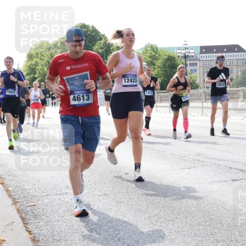 29.06.2025 - hella hamburg halbmarathon Lena Gebhardt http://msf.ph/oto/8399041 29.06.2025 10:03:04 Lombardsbrücke 6217, 18827, 16355, 4613, 12422, 1414, 2780, 2810, 6208, 1135, 1138, 1414, 1450, 1482, 1702, 2594, 2619, 2780, 2782, 2810, 2819, 3225, 3572, 3630, 3919, 4204, 4613, 4665, 4904, 5734, 6208, 6217, 6752, 6815, 6997, 7210, 7211, 7290, 7706, 7888, 7935, 8003, 8364, 8481, 8483, 8614, 8624, 8662, 9006, 9439, 9453, 9986, 10128, 10295, 10539, 10824, 11250, 11515, 11935, 11968, 12169, 12177, 12211, 12212, 12422, 12843, 12908, 13036, 13474, 13664, 13732, 13857, 13874, 14224 meine-sportfotos.de