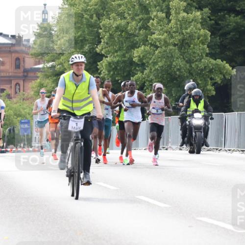 29.06.2025 - hella hamburg halbmarathon Lena Gebhardt http://msf.ph/oto/8399955 29.06.2025 09:31:03 Lombardsbrücke 10, 55, 1 meine-sportfotos.de