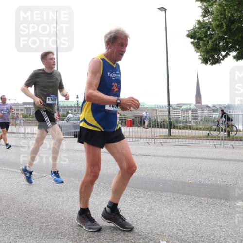 29.06.2025 - hella hamburg halbmarathon Lena Gebhardt http://msf.ph/oto/8400075 29.06.2025 10:49:56 Lombardsbrücke 2466, 20, 17408, 1040, 1041, 1487, 1511, 1625, 1805, 1888, 2212, 2466, 2668, 2862, 2997, 3701, 3943, 4090, 4870, 5076, 5552, 5694, 5749, 5751, 5997, 6191, 6694, 6830, 7305, 7339, 7366, 7650, 7679, 7721, 7722, 7755, 8065, 8254, 9015, 9162, 9605, 9940, 10060, 10403, 10617, 10683, 10704, 11030, 11631, 11760, 12124, 12388, 13127, 13128, 13309, 13381, 13744, 13764, 13846, 14505, 14545, 14692, 15626 meine-sportfotos.de