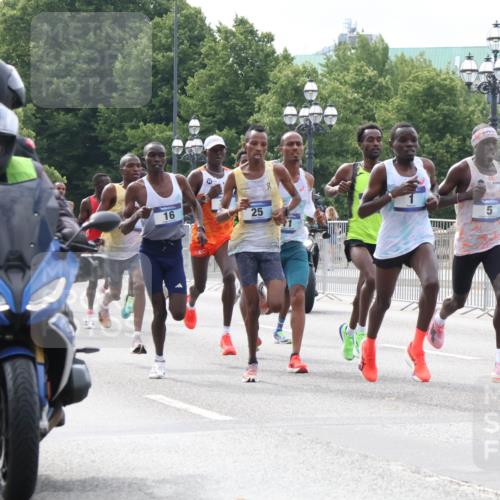 29.06.2025 - hella hamburg halbmarathon Lena Gebhardt http://msf.ph/oto/8400506 29.06.2025 09:31:08 Lombardsbrücke 16, 25, 5 meine-sportfotos.de