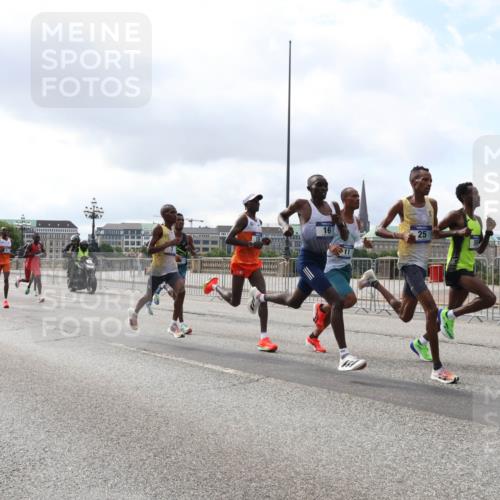 29.06.2025 - hella hamburg halbmarathon Lena Gebhardt http://msf.ph/oto/8401132 29.06.2025 09:31:11 Lombardsbrücke 16, 11, 25 meine-sportfotos.de