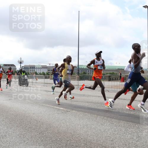29.06.2025 - hella hamburg halbmarathon Lena Gebhardt http://msf.ph/oto/8401301 29.06.2025 09:31:11 Lombardsbrücke 10 meine-sportfotos.de