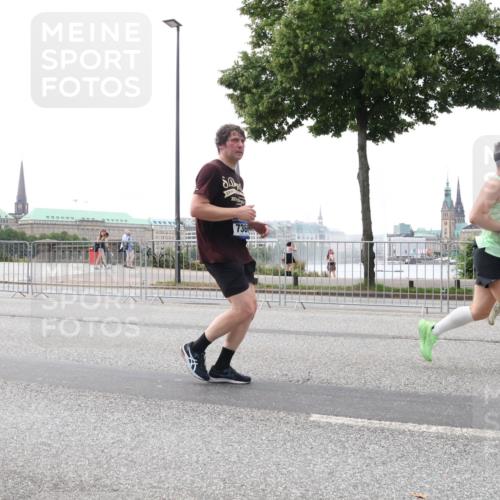 29.06.2025 - hella hamburg halbmarathon Lena Gebhardt http://msf.ph/oto/8401323 29.06.2025 10:50:01 Lombardsbrücke 8, 0, 736, 1040, 1041, 1487, 1511, 1805, 1888, 2212, 2466, 2862, 2997, 3701, 3710, 3805, 3897, 4090, 4168, 4870, 5076, 5552, 5694, 5749, 5751, 5997, 6680, 6694, 6830, 7305, 7339, 7366, 7679, 7721, 7722, 7755, 8065, 8254, 9015, 9162, 9605, 9940, 10060, 10286, 10403, 10617, 10683, 10704, 11030, 11426, 11716, 11760, 12079, 12124, 12388, 13127, 13128, 13309, 13381, 13744, 13764, 13846, 14144, 14505, 14545, 14692, 14940, 15626 meine-sportfotos.de