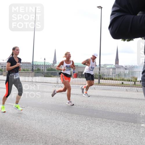 29.06.2025 - hella hamburg halbmarathon Lena Gebhardt http://msf.ph/oto/8401765 29.06.2025 10:23:52 Lombardsbrücke 8031, 971, 1457, 1048, 1304, 1389, 1444, 1545, 2125, 2489, 3013, 3185, 3579, 4122, 4391, 4597, 4646, 4990, 4993, 5039, 5055, 5160, 5258, 5260, 5358, 5406, 5661, 5954, 6747, 7013, 7029, 7426, 8031, 8141, 8149, 8181, 8502, 8676, 8717, 9217, 9603, 9715, 10649, 11044, 11300, 11306, 11347, 11415, 11454, 11793, 11879, 12874, 13149, 14265, 14510, 14512, 14521, 15709, 15739, 15853, 16185, 16251, 17199 meine-sportfotos.de
