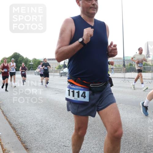 29.06.2025 - hella hamburg halbmarathon Lena Gebhardt http://msf.ph/oto/8403201 29.06.2025 10:03:31 Lombardsbrücke 7279, 7277, 1114, 6453, 11556, 1114, 1135, 1138, 1161, 1367, 1414, 1450, 1885, 2277, 2594, 2619, 2683, 2759, 2780, 2782, 3572, 4307, 4511, 5384, 5396, 5464, 6208, 6391, 6453, 7006, 7210, 7211, 7277, 7278, 7279, 7290, 7706, 7935, 8484, 8727, 9280, 9439, 9453, 10389, 10824, 11402, 11556, 12169, 12177, 12211, 12212, 12377, 12843, 13036, 13474, 13664, 13732, 13793, 13857, 13874, 13976, 15539, 15643, 15859, 16371, 16621, 17226, 17550, 18028 meine-sportfotos.de