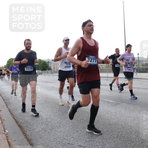 29.06.2025 - hella hamburg halbmarathon Lena Gebhardt http://msf.ph/oto/8403825 29.06.2025 10:03:34 Lombardsbrücke 7279, 4307, 7278, 7277, 12377, 6391, 6371, 1114, 1135, 1138, 1161, 1367, 1414, 1450, 1885, 2277, 2594, 2619, 2683, 2759, 2782, 3572, 4307, 4511, 5384, 5396, 5464, 6391, 6453, 7006, 7211, 7277, 7278, 7279, 7290, 7306, 7706, 7935, 8484, 8727, 9280, 9439, 9453, 10389, 10824, 11402, 11556, 12177, 12211, 12212, 12377, 12843, 13036, 13474, 13732, 13793, 13857, 13874, 13976, 15539, 15643, 15859, 16371, 16621, 17226, 17550, 18028 meine-sportfotos.de