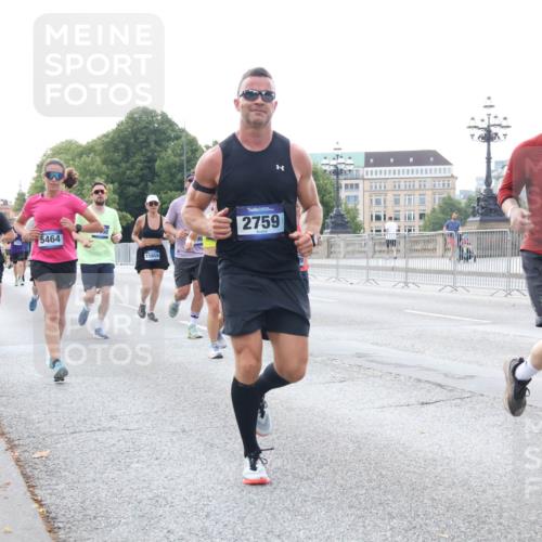 29.06.2025 - hella hamburg halbmarathon Lena Gebhardt http://msf.ph/oto/8404579 29.06.2025 10:03:41 Lombardsbrücke 13793, 5464, 2759, 5384, 1032, 1114, 1135, 1138, 1161, 1355, 1367, 1450, 1885, 2277, 2594, 2619, 2683, 2759, 4095, 4307, 4511, 5363, 5384, 5396, 5464, 5613, 6391, 6453, 7006, 7277, 7278, 7279, 7290, 7306, 7485, 7706, 7935, 8469, 8484, 8727, 9280, 9453, 9899, 10389, 11402, 11556, 11614, 12211, 12212, 12336, 12377, 12653, 12843, 13474, 13732, 13793, 13857, 13976, 15520, 15539, 15643, 15859, 16113, 16371, 16621, 17098, 17226, 17550, 18028 meine-sportfotos.de