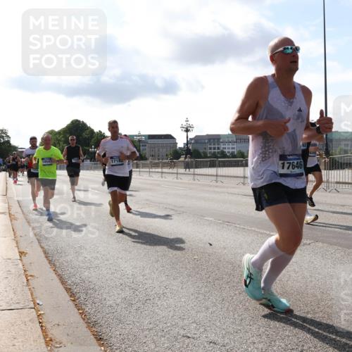 29.06.2025 - hella hamburg halbmarathon Lena Gebhardt http://msf.ph/oto/8405530 29.06.2025 09:49:32 Lombardsbrücke 18547, 7220, 1718, 17646, 92, 60951, 1343, 1445, 1603, 1975, 2044, 2324, 2573, 2707, 2745, 2750, 2849, 2949, 2980, 3014, 3116, 3136, 3282, 4148, 4303, 4425, 4766, 5050, 5648, 5889, 6037, 6095, 6149, 6771, 7035, 7109, 7229, 7743, 7981, 8358, 8370, 8465, 9264, 9265, 9296, 9686, 9914, 10369, 10680, 10877, 10930, 11447, 11952, 12088, 12098, 12168, 12839, 13064, 13158, 13190, 13800, 13900, 14075, 14204, 14311, 14359, 14374, 14603, 14629, 14667, 14688, 14789, 15094 meine-sportfotos.de