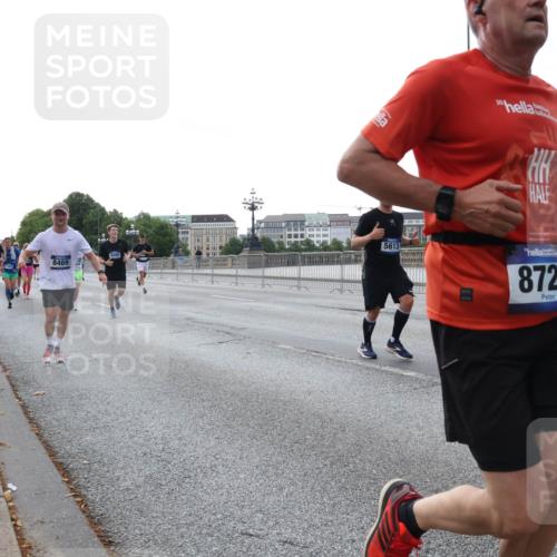 29.06.2025 - hella hamburg halbmarathon Lena Gebhardt http://msf.ph/oto/8406240 29.06.2025 10:03:56 Lombardsbrücke 8469, 30, 5613, 8727, 1032, 1161, 1355, 1367, 2277, 2683, 2759, 3488, 4095, 4488, 5058, 5363, 5384, 5396, 5464, 5613, 6142, 6706, 7006, 7017, 7277, 7278, 7279, 7306, 7485, 8177, 8421, 8422, 8423, 8469, 8484, 8727, 9280, 9526, 9899, 10389, 11402, 11511, 11614, 12336, 12377, 12653, 13173, 13583, 13793, 15520, 15525, 15643, 15678, 15859, 16099, 16113, 16371, 16621, 17098, 17226, 17550 meine-sportfotos.de