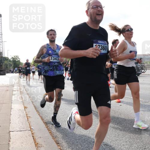 29.06.2025 - hella hamburg halbmarathon Lena Gebhardt http://msf.ph/oto/8406699 29.06.2025 09:49:42 Lombardsbrücke 14204, 1343, 7360, 92, 13800, 1343, 1445, 1800, 1975, 2324, 2573, 2745, 2750, 2849, 2949, 2980, 3014, 3116, 3136, 3282, 3431, 4148, 4303, 4318, 4425, 4528, 4766, 5050, 5648, 5889, 6095, 6123, 6149, 6771, 7035, 7109, 7229, 7796, 8370, 8465, 8925, 9264, 9265, 9296, 9686, 9914, 10680, 10930, 11765, 11952, 12098, 12327, 12839, 13141, 13158, 13457, 13800, 14077, 14204, 14311, 14359, 14374, 14629, 14667, 14688, 14789, 15094 meine-sportfotos.de