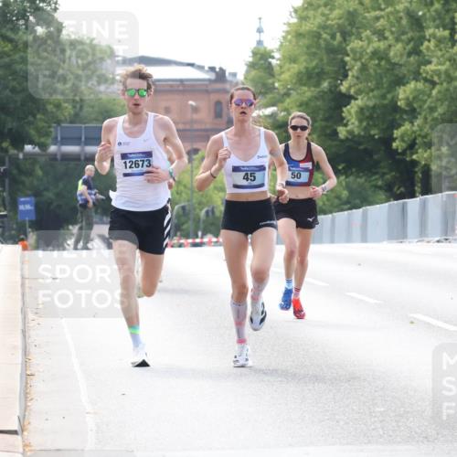 29.06.2025 - hella hamburg halbmarathon Lena Gebhardt http://msf.ph/oto/8408169 29.06.2025 09:37:38 Lombardsbrücke 10, 56, 12673, 45, 50, 31, 45, 50, 12673 meine-sportfotos.de