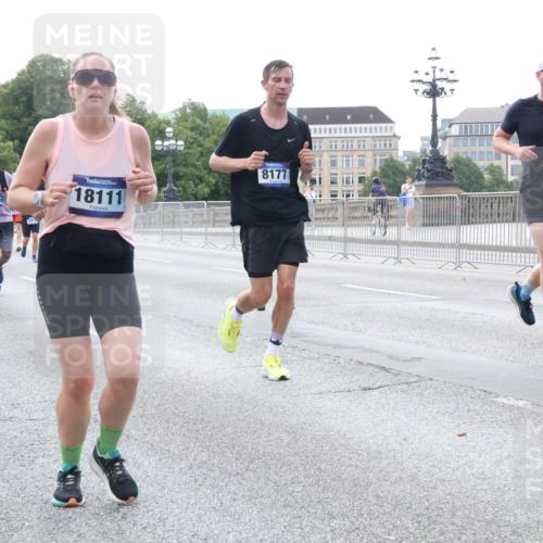 29.06.2025 - hella hamburg halbmarathon Lena Gebhardt http://msf.ph/oto/8408604 29.06.2025 10:04:11 Lombardsbrücke 87, 7880, 18111, 8177, 9526, 1032, 1355, 1367, 1674, 2277, 2979, 3488, 4095, 4488, 4587, 5058, 5354, 5363, 5365, 5613, 5976, 6142, 6706, 6709, 7006, 7017, 7306, 7485, 8177, 8217, 8421, 8422, 8423, 8469, 8727, 9280, 9489, 9526, 9899, 10213, 10756, 10962, 11402, 11511, 11582, 11614, 12004, 12005, 12336, 12653, 12998, 13173, 13583, 14340, 14436, 14917, 15520, 15525, 15678, 16099, 16113, 16621, 16753, 16989, 17071, 17098, 17437 meine-sportfotos.de