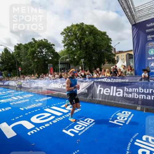 29.06.2025 - hella hamburg halbmarathon Zöllner http://msf.ph/oto/8409461 29.06.2025 10:19:15 Ziel 2144 meine-sportfotos.de