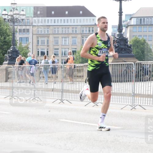 29.06.2025 - hella hamburg halbmarathon Lena Gebhardt http://msf.ph/oto/8409471 29.06.2025 09:38:17 Lombardsbrücke 11409, 45, 50, 3944, 4116, 11409, 12673 meine-sportfotos.de