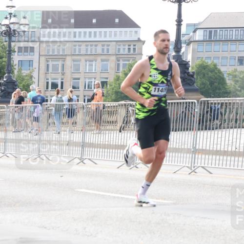 29.06.2025 - hella hamburg halbmarathon Lena Gebhardt http://msf.ph/oto/8409507 29.06.2025 09:38:17 Lombardsbrücke 11409, 45, 50, 3944, 4116, 11409, 12673 meine-sportfotos.de