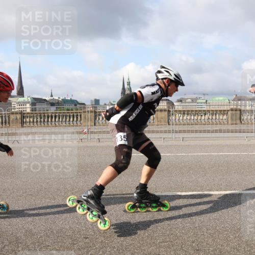 29.06.2025 - hella hamburg halbmarathon Lena Gebhardt http://msf.ph/oto/8409515 29.06.2025 08:55:07 Lombardsbrücke 62, 35, 14, 114 meine-sportfotos.de