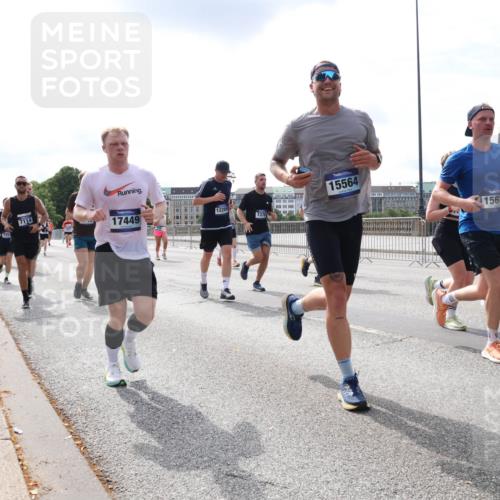 29.06.2025 - hella hamburg halbmarathon Lena Gebhardt http://msf.ph/oto/8410192 29.06.2025 10:17:01 Lombardsbrücke 7114, 15564, 17449, 12289, 156, 18875, 1083, 1117, 1137, 1240, 1298, 1331, 1348, 1356, 1403, 1553, 1602, 1825, 2225, 2347, 2908, 2912, 3088, 3176, 3210, 3450, 3464, 3466, 3622, 3687, 4478, 5023, 5036, 5037, 5390, 5929, 5930, 5995, 6126, 6128, 6328, 6488, 6522, 6742, 6941, 6948, 7114, 7115, 7257, 7345, 7358, 7360, 7376, 7647, 7924, 7928, 7945, 8253, 8263, 8317, 8513, 8558, 8619, 8857, 8983, 9091, 9152, 9208, 9259, 9332, 9492, 9664, 9676, 10076, 10232 meine-sportfotos.de