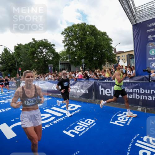 29.06.2025 - hella hamburg halbmarathon Zöllner http://msf.ph/oto/8410651 29.06.2025 10:45:01 Ziel 1171, 1424, 1520, 2890, 4425, 7843, 9030, 15334, 16058, 17381, 17382, 17406, 17544, 18055, 18631 meine-sportfotos.de