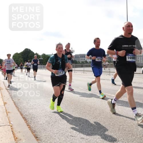 29.06.2025 - hella hamburg halbmarathon Lena Gebhardt http://msf.ph/oto/8411310 29.06.2025 10:04:30 Lombardsbrücke 16753, 10213, 8217, 9489, 1674, 16989, 177, 1213, 1316, 1347, 1377, 1674, 2011, 2463, 2698, 2852, 2979, 3488, 3994, 4146, 4293, 4488, 4587, 5058, 5354, 5365, 5869, 5976, 6142, 6311, 6706, 6709, 7017, 8049, 8177, 8217, 8421, 8422, 8423, 9489, 9526, 10100, 10213, 10709, 10756, 10834, 10962, 11511, 11582, 12004, 12005, 12125, 12924, 12998, 13533, 13583, 13625, 14340, 14436, 14917, 15525, 15532, 15678, 16099, 16128, 16145, 16753, 16989, 16995, 17071, 17113, 17434, 17437 meine-sportfotos.de