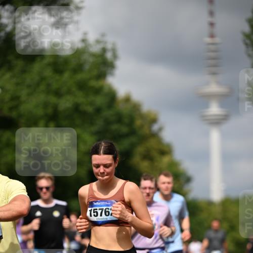 29.06.2025 - hella hamburg halbmarathon Dr. Thomas Lammeyer http://msf.ph/oto/8411817 29.06.2025 10:43:01 Kennedybrücke 1457, 1721, 1856, 2113, 2151, 2486, 2693, 2786, 3094, 3095, 3216, 3242, 3323, 3726, 3841, 3927, 4139, 4155, 4259, 4260, 5085, 5089, 5155, 5161, 5300, 5617, 5684, 6199, 6200, 6751, 7117, 7118, 7119, 7165, 7561, 7692, 7849, 7914, 8583, 8635, 8747, 9004, 9689, 10584 meine-sportfotos.de