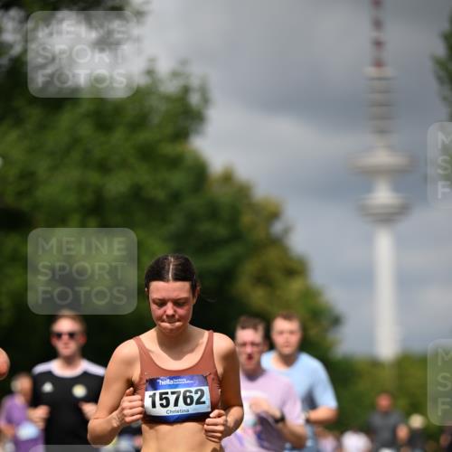 29.06.2025 - hella hamburg halbmarathon Dr. Thomas Lammeyer http://msf.ph/oto/8411827 29.06.2025 10:43:01 Kennedybrücke 1457, 1721, 1856, 2113, 2151, 2486, 2693, 2786, 3094, 3095, 3216, 3242, 3323, 3726, 3841, 3927, 4139, 4155, 4259, 4260, 5085, 5089, 5155, 5161, 5300, 5617, 5684, 6199, 6200, 6751, 7117, 7118, 7119, 7165, 7561, 7692, 7849, 7914, 8583, 8635, 8747, 9004, 9689, 10584 meine-sportfotos.de