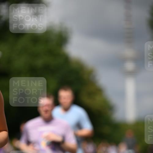 29.06.2025 - hella hamburg halbmarathon Dr. Thomas Lammeyer http://msf.ph/oto/8411878 29.06.2025 10:43:03 Kennedybrücke 1457, 1721, 1856, 2113, 2486, 2693, 2786, 3094, 3095, 3216, 3242, 3307, 3323, 3726, 3841, 3927, 4139, 4155, 4259, 4260, 5085, 5089, 5155, 5161, 5300, 5617, 5684, 6199, 6200, 6751, 7117, 7165, 7561, 7589, 7692, 7849, 8583, 8635, 8747, 9004, 9689, 11059 meine-sportfotos.de