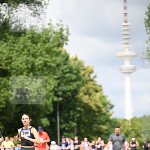 29.06.2025 - hella hamburg halbmarathon Dr. Thomas Lammeyer http://msf.ph/oto/8411933 29.06.2025 10:43:06 Kennedybrücke 1457, 1721, 1856, 2113, 2486, 2693, 2786, 3216, 3242, 3307, 3323, 3726, 4139, 4155, 4259, 4260, 4603, 4964, 5085, 5089, 5155, 5161, 5617, 5684, 5735, 6199, 6200, 7117, 7165, 7561, 7589, 7849, 8583, 8635, 8747, 9004, 9689, 11059 meine-sportfotos.de