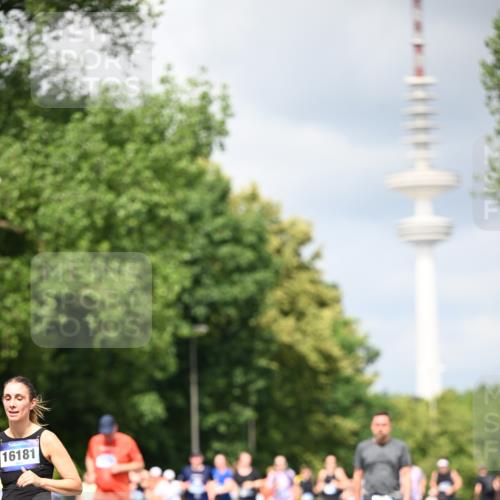 29.06.2025 - hella hamburg halbmarathon Dr. Thomas Lammeyer http://msf.ph/oto/8411972 29.06.2025 10:43:07 Kennedybrücke 1457, 1721, 1856, 2113, 2486, 2524, 2693, 2786, 3216, 3242, 3307, 3323, 3726, 4139, 4155, 4259, 4260, 4603, 4964, 5085, 5089, 5155, 5161, 5617, 5684, 5735, 6199, 6200, 7117, 7165, 7350, 7561, 7589, 7849, 8583, 8635, 8747, 9004, 9689, 11059 meine-sportfotos.de