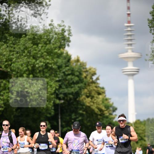 29.06.2025 - hella hamburg halbmarathon Dr. Thomas Lammeyer http://msf.ph/oto/8412286 29.06.2025 10:43:20 Kennedybrücke 1451, 1856, 1883, 2092, 2498, 2524, 2534, 2660, 3216, 3307, 3726, 4028, 4410, 4603, 4964, 5617, 5684, 5735, 6112, 7341, 7350, 7589, 7815, 10315, 10604, 10696, 11059, 11129, 11313 meine-sportfotos.de