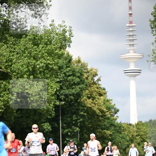 29.06.2025 - hella hamburg halbmarathon Dr. Thomas Lammeyer http://msf.ph/oto/8412625 29.06.2025 10:43:30 Kennedybrücke 1451, 1856, 1883, 2092, 2498, 2524, 2534, 2660, 2893, 3307, 4028, 4410, 4603, 4964, 5617, 5735, 6112, 6342, 6343, 6611, 7263, 7341, 7350, 7589, 7684, 7815, 8243, 8367, 8783, 9393, 10315, 10554, 10604, 10696, 11059, 11129, 11313, 11381, 11382 meine-sportfotos.de